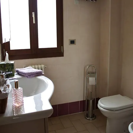 Appartamento With Balcony Views Sassoleone