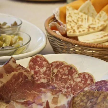 With Balcony Views * Sassoleone