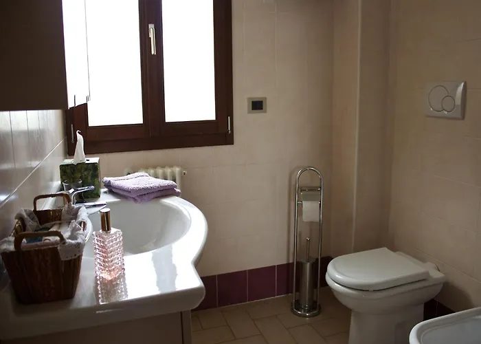 Апартаменты With Balcony Views Sassoleone